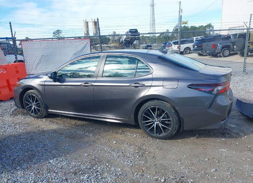 Photo 15 of 2024 Toyota Camry (VIN 4T1G11AKXRU202461)