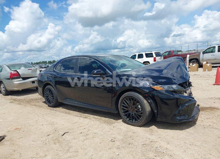 Photo 13 of 2024 Toyota Camry SE (VIN 4T1G11AKXRU213735)