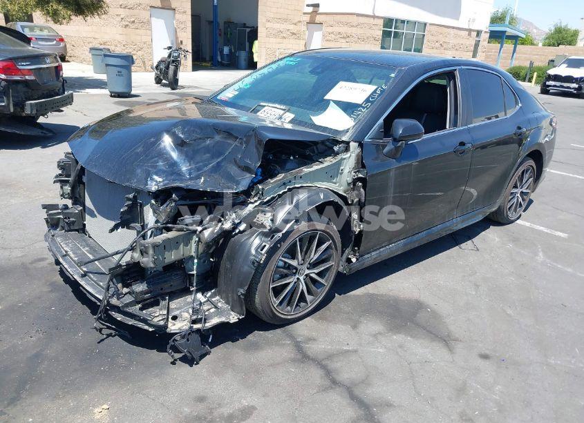 Photo 2 of 2024 Toyota Camry SE (VIN 4T1G11AKXRU260733)