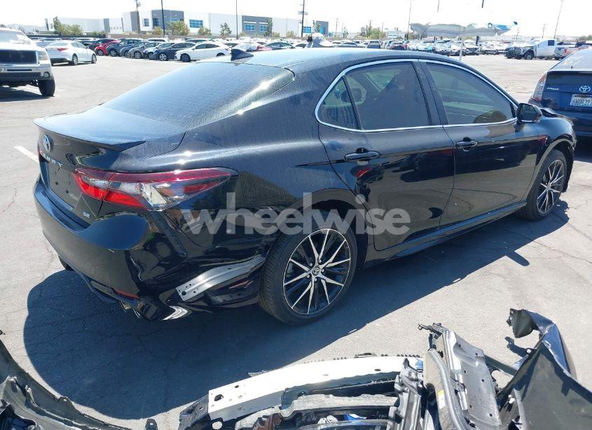 Photo 4 of 2024 Toyota Camry SE (VIN 4T1G11AKXRU260733)