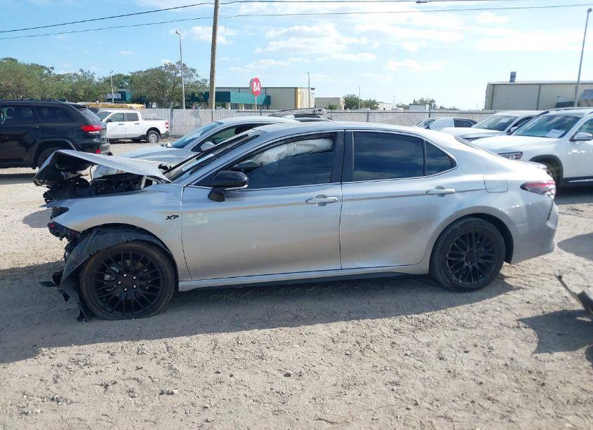 Photo 14 of 2024 Toyota Camry SE (VIN 4T1G11AKXRU915702)