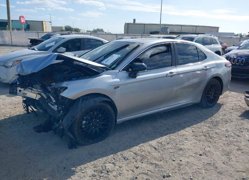 Photo 2 of 2024 Toyota Camry SE (VIN 4T1G11AKXRU915702)