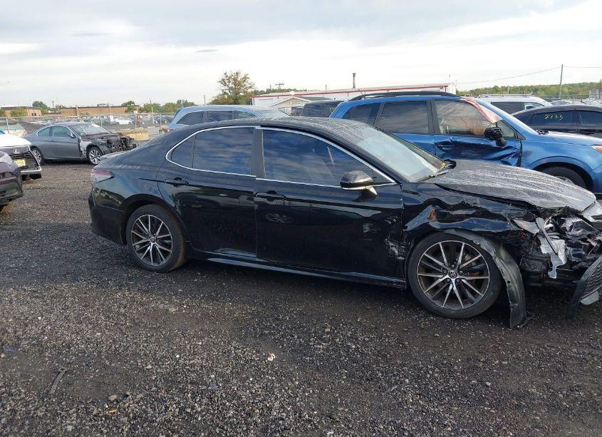 Photo 13 of 2021 Toyota Camry SE AWD (VIN 4T1G11BK0MU028097)