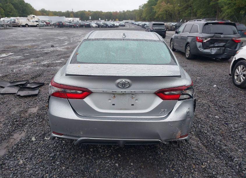 Photo 16 of 2022 Toyota Camry SE AWD (VIN 4T1G11BK0NU062039)