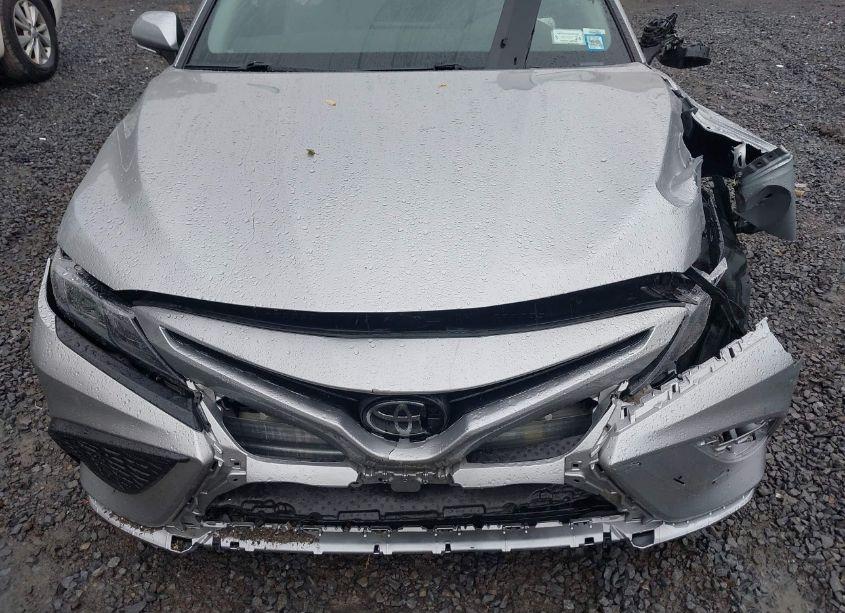 Photo 6 of 2022 Toyota Camry SE AWD (VIN 4T1G11BK0NU062039)