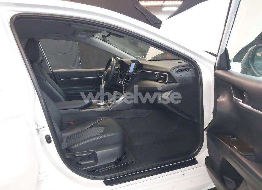 Photo 5 of 2023 Toyota Camry SE AWD (VIN 4T1G11BK0PU106236)