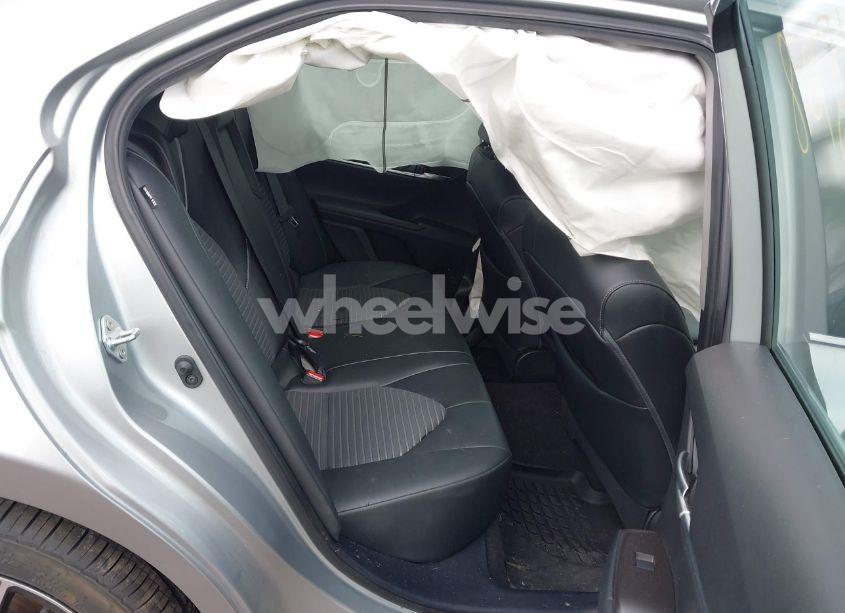 Photo 8 of 2021 Toyota Camry SE AWD (VIN 4T1G11BK1MU031025)