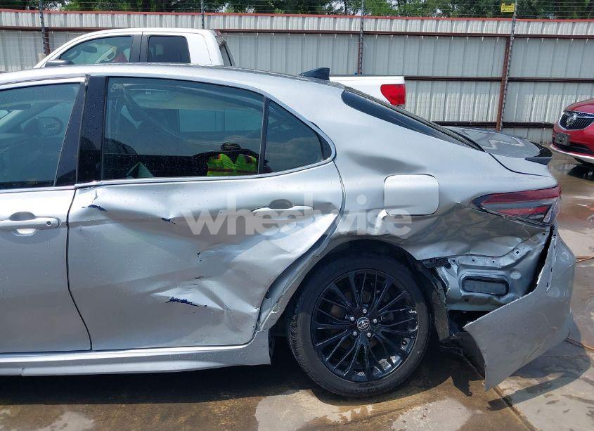 Photo 6 of 2022 Toyota Camry SE NIGHTSHADE SPECIAL AWD (VIN 4T1G11BK1NU050708)