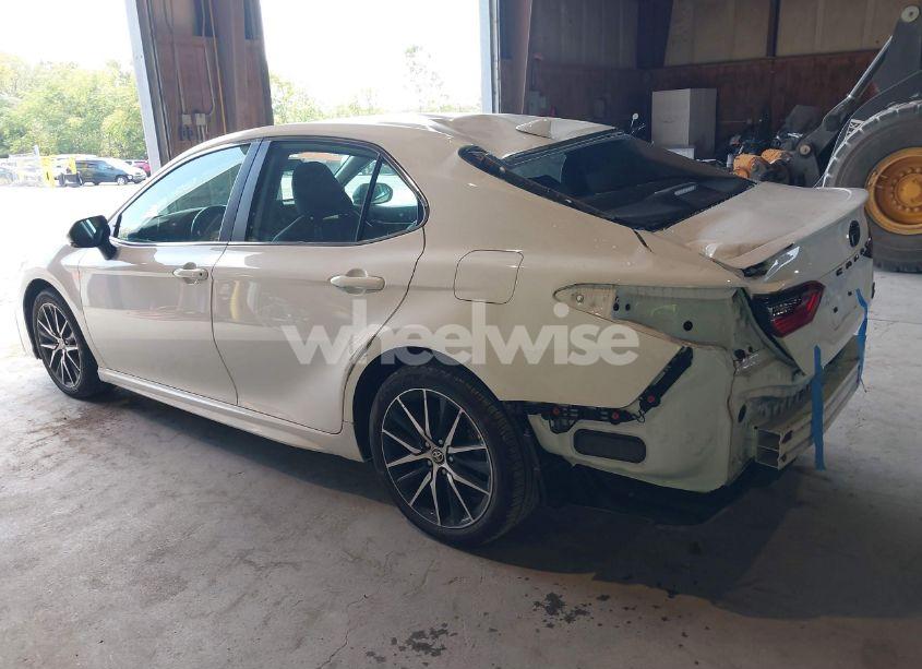 Photo 3 of 2023 Toyota Camry SE AWD (VIN 4T1G11BK1PU087938)