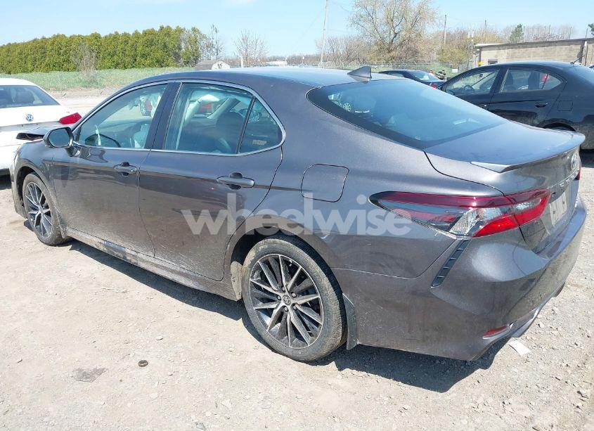 Photo 3 of 2023 Toyota Camry SE AWD (VIN 4T1G11BK1PU102390)