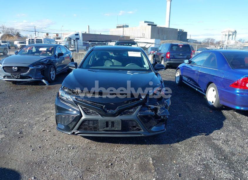 Photo 12 of 2024 Toyota Camry SE (VIN 4T1G11BK1RU127714)