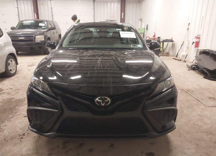 Photo 12 of 2024 Toyota Camry SE (VIN 4T1G11BK1RU129415)