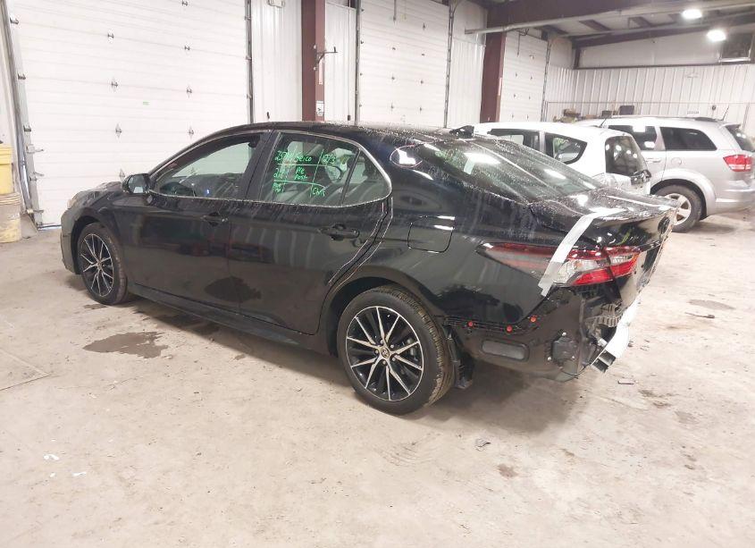 Photo 3 of 2024 Toyota Camry SE (VIN 4T1G11BK1RU129415)