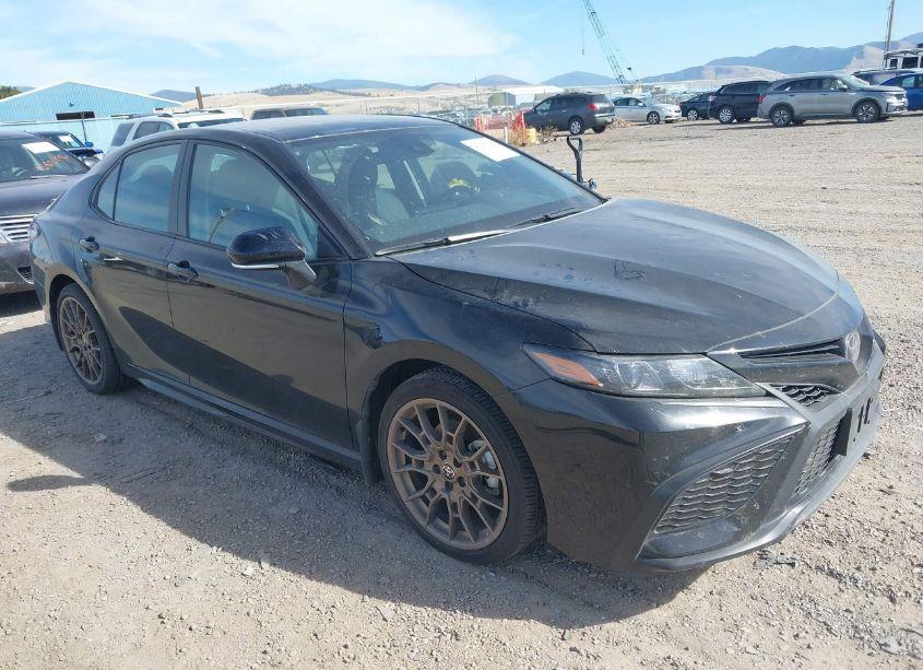 2024 Toyota Camry SE NIGHTSHADE (VIN 4T1G11BK1RU129737) main photo