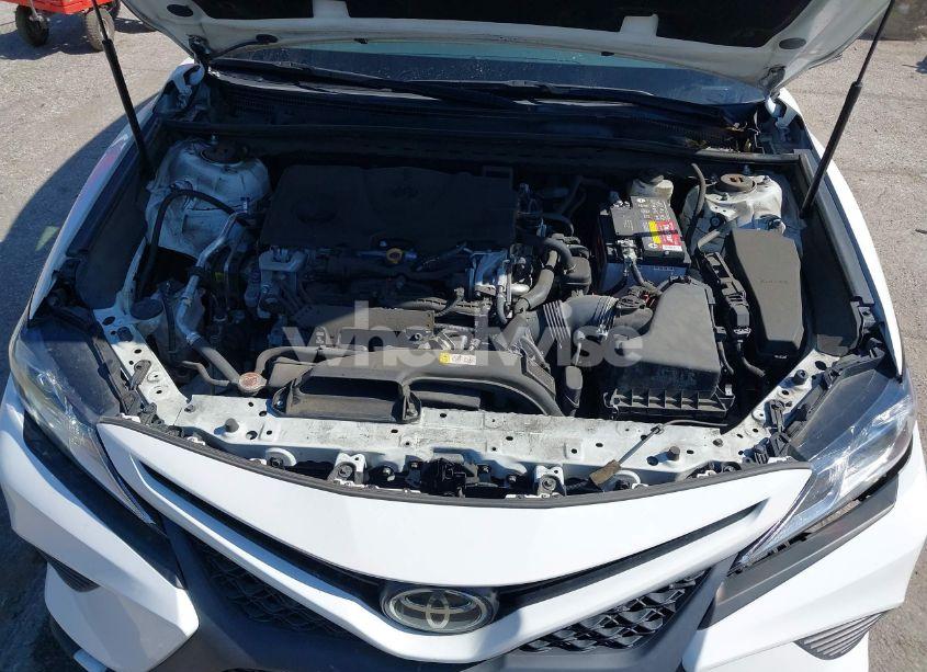Photo 10 of 2020 Toyota Camry SE AWD (VIN 4T1G11BK2LU008707)