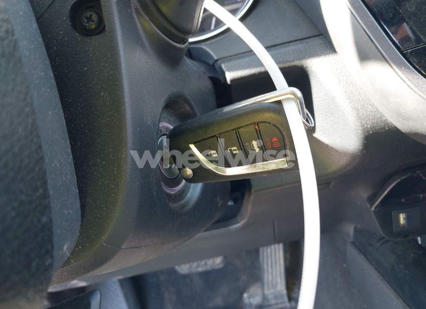 Photo 11 of 2020 Toyota Camry SE AWD (VIN 4T1G11BK2LU008707)