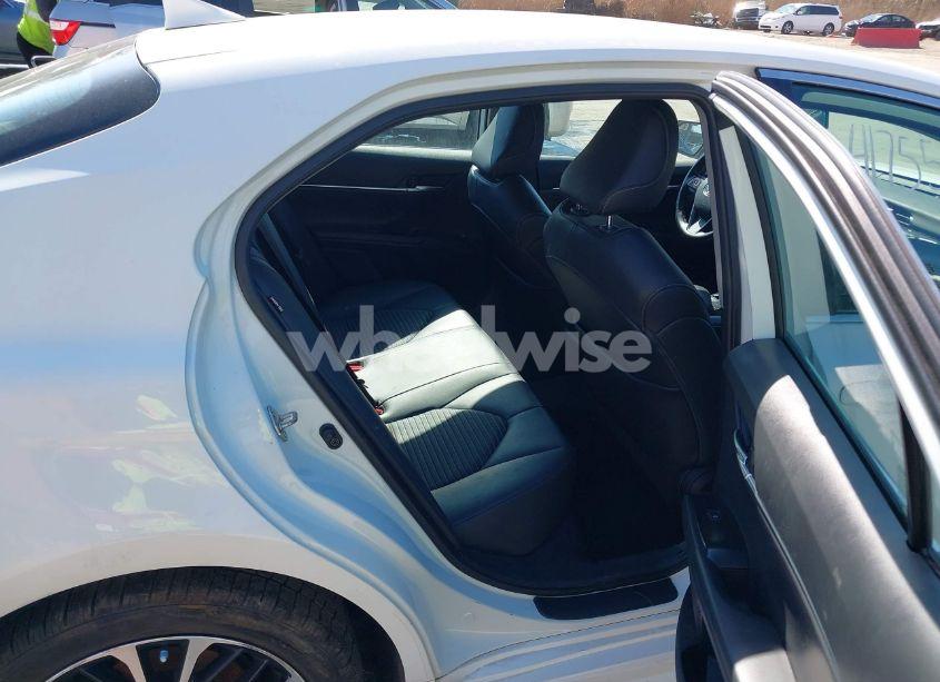 Photo 8 of 2020 Toyota Camry SE AWD (VIN 4T1G11BK2LU008707)