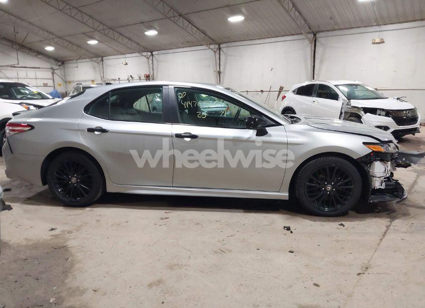 Photo 13 of 2020 Toyota Camry SE NIGHTSHADE EDITION AWD (VIN 4T1G11BK2LU019366)