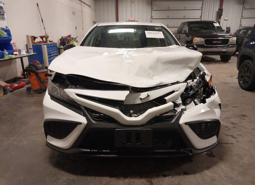 Photo 12 of 2021 Toyota Camry SE NIGHTSHADE EDITION AWD (VIN 4T1G11BK2MU040252)