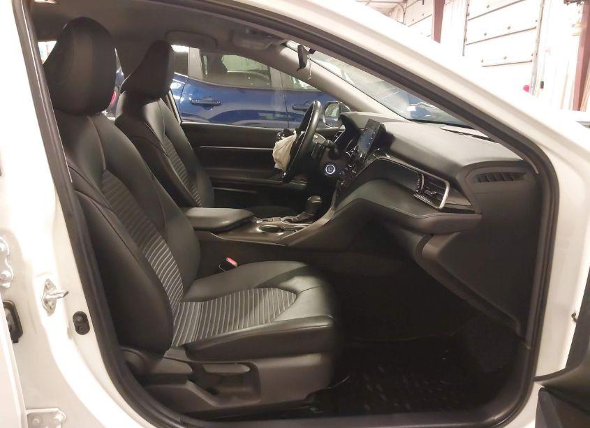 Photo 5 of 2021 Toyota Camry SE NIGHTSHADE EDITION AWD (VIN 4T1G11BK2MU040252)