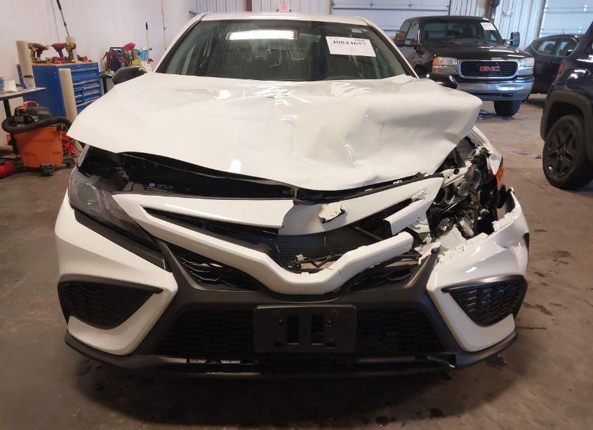 Photo 6 of 2021 Toyota Camry SE NIGHTSHADE EDITION AWD (VIN 4T1G11BK2MU040252)