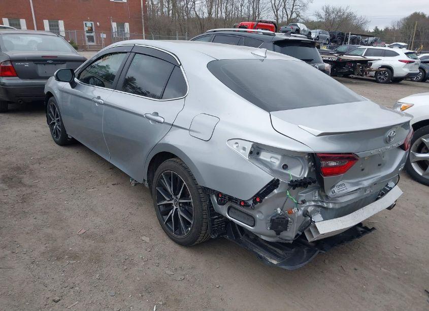 Photo 3 of 2022 Toyota Camry SE AWD (VIN 4T1G11BK2NU065962)