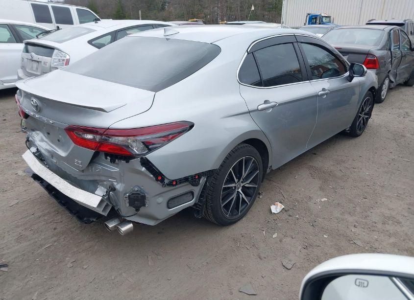 Photo 4 of 2022 Toyota Camry SE AWD (VIN 4T1G11BK2NU065962)