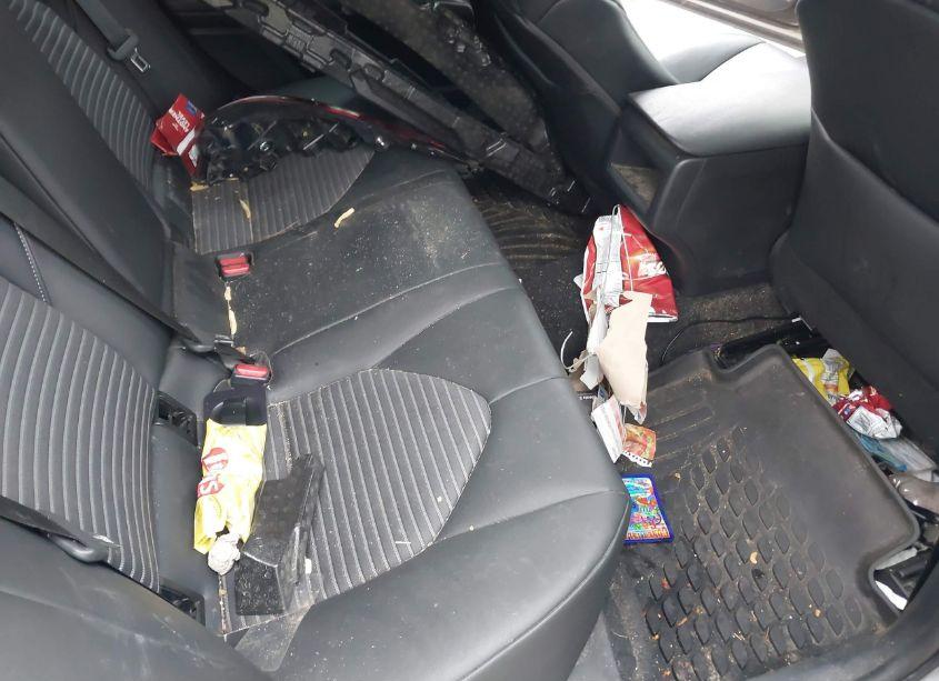 Photo 8 of 2022 Toyota Camry SE AWD (VIN 4T1G11BK2NU065962)