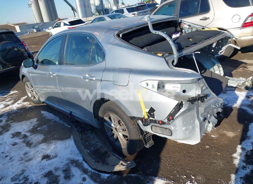 Photo 3 of 2022 Toyota Camry SE AWD (VIN 4T1G11BK2NU072488)