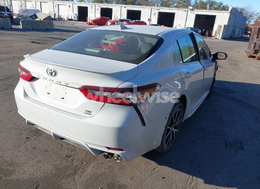 Photo 4 of 2023 Toyota Camry SE AWD (VIN 4T1G11BK2PU082117)