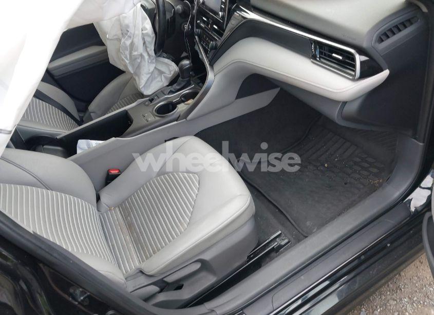 Photo 5 of 2021 Toyota Camry SE AWD (VIN 4T1G11BK3MU041166)