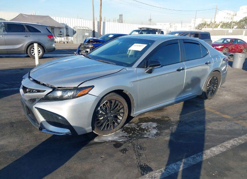 Photo 2 of 2022 Toyota Camry SE NIGHTSHADE SPECIAL AWD (VIN 4T1G11BK3NU057448)