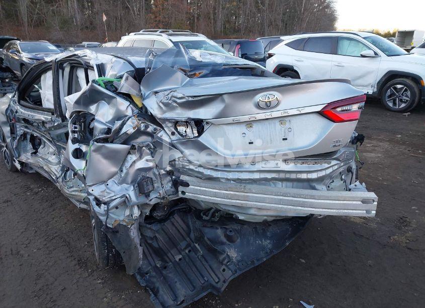 Photo 16 of 2022 Toyota Camry SE AWD (VIN 4T1G11BK3NU072709)