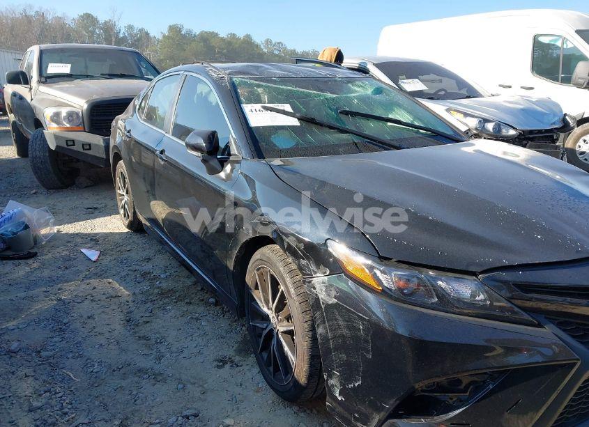 Photo 13 of 2024 Toyota Camry SE (VIN 4T1G11BK3RU109361)