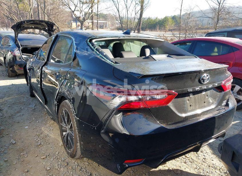 Photo 3 of 2024 Toyota Camry SE (VIN 4T1G11BK3RU109361)