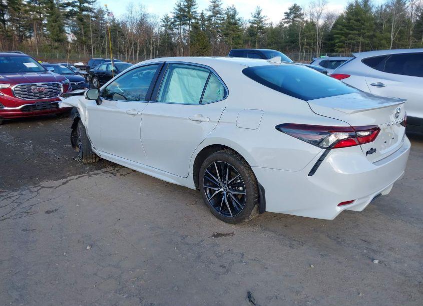 Photo 3 of 2024 Toyota Camry SE (VIN 4T1G11BK3RU110123)