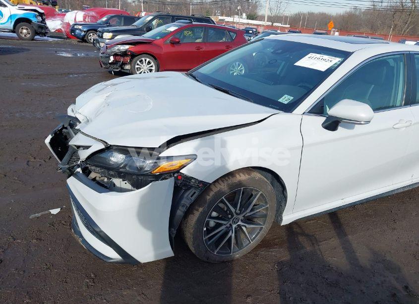 Photo 19 of 2022 Toyota Camry SE AWD (VIN 4T1G11BK4NU060911)