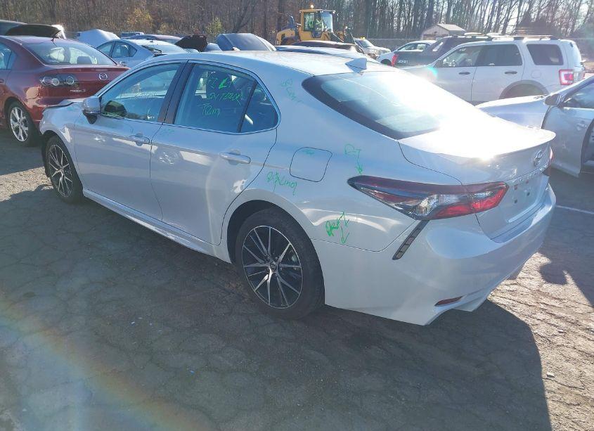 Photo 3 of 2023 Toyota Camry SE AWD (VIN 4T1G11BK4PU081941)