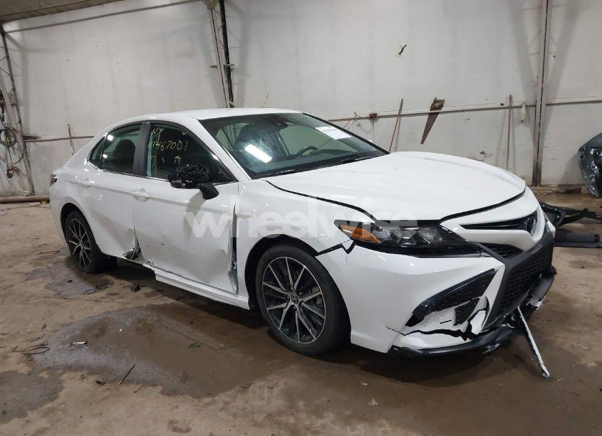 2023 Toyota Camry SE AWD (VIN 4T1G11BK4PU105820) main photo