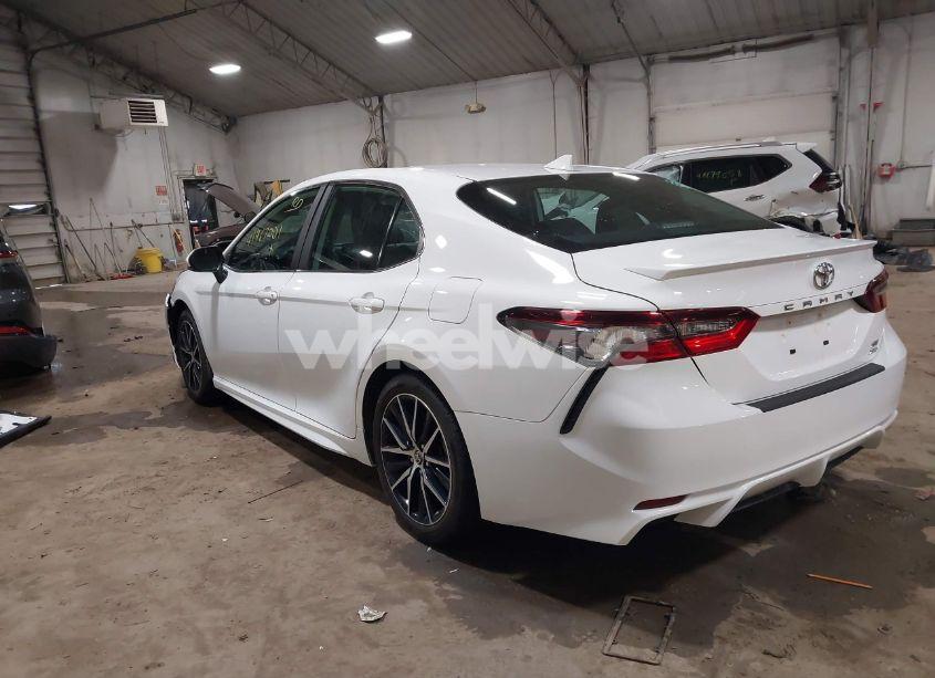 Photo 3 of 2023 Toyota Camry SE AWD (VIN 4T1G11BK4PU105820)