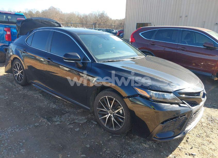 2023 Toyota Camry SE AWD (VIN 4T1G11BK5PU090566) main photo