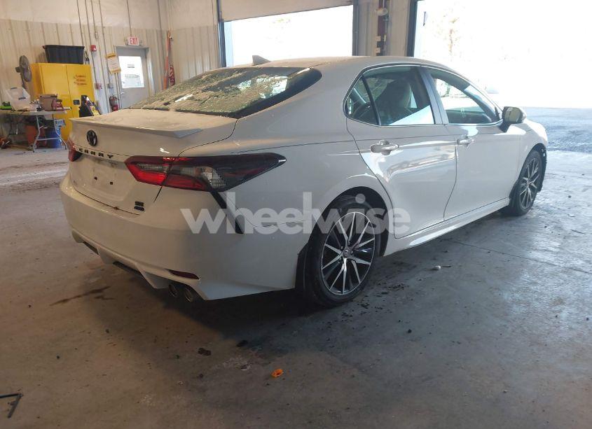 Photo 4 of 2023 Toyota Camry SE AWD (VIN 4T1G11BK5PU106393)