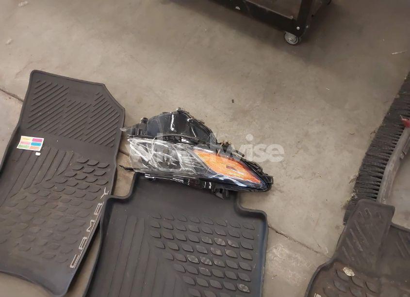 Photo 12 of 2020 Toyota Camry SE AWD (VIN 4T1G11BK6LU011335)