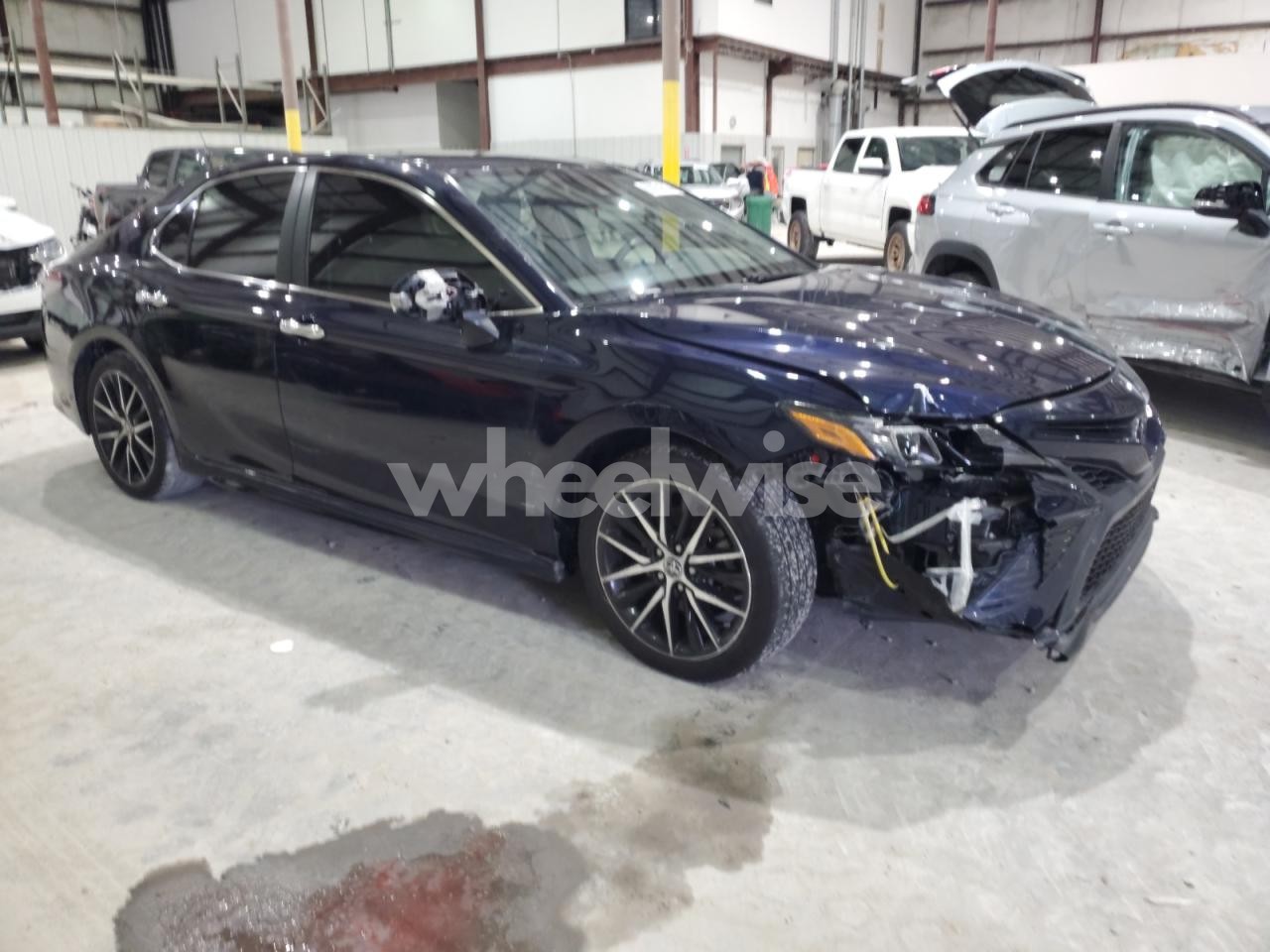 Photo 4 of 2021 TOYOTA CAMRY SE (VIN 4T1G11BK6MU035698)