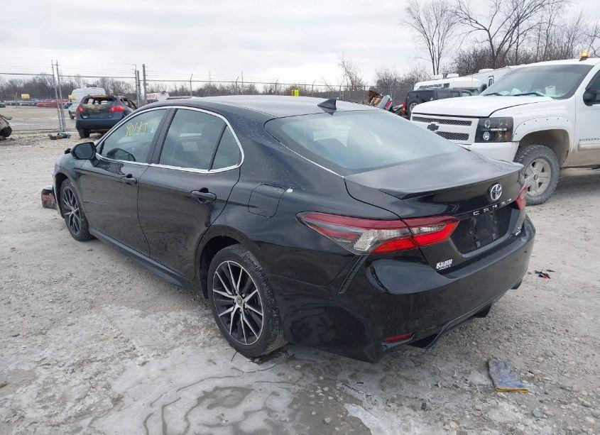 Photo 3 of 2022 Toyota Camry SE AWD (VIN 4T1G11BK6NU071361)