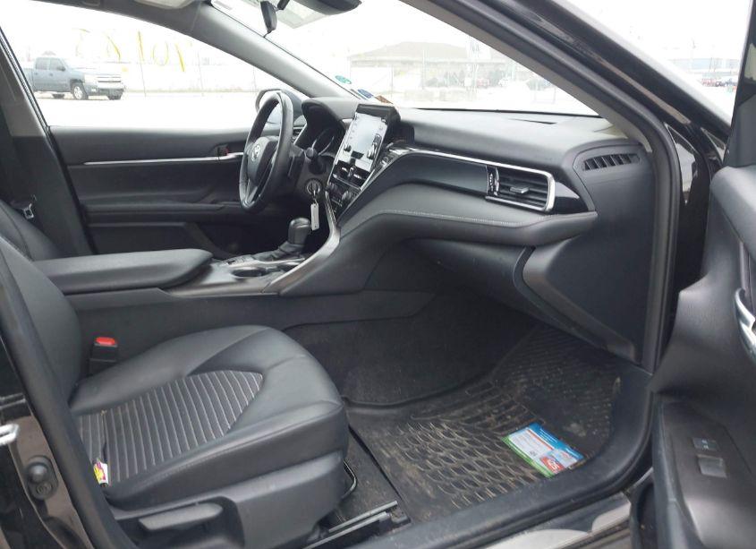 Photo 5 of 2022 Toyota Camry SE AWD (VIN 4T1G11BK6NU071361)