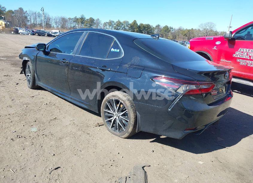 Photo 3 of 2024 Toyota Camry SE (VIN 4T1G11BK6RU119706)