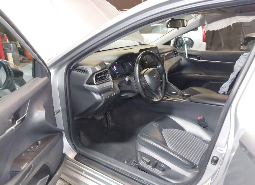 Photo 5 of 2021 Toyota Camry SE AWD (VIN 4T1G11BK7MU030932)