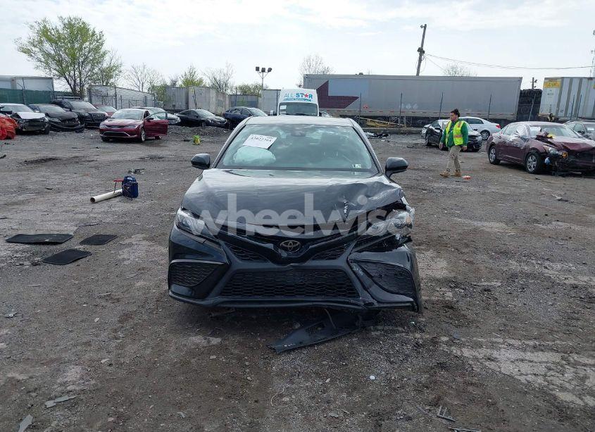 Photo 12 of 2021 Toyota Camry SE AWD (VIN 4T1G11BK7MU037007)