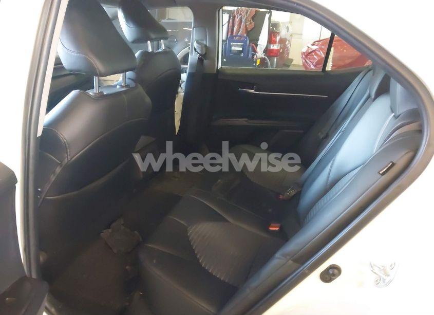 Photo 8 of 2021 Toyota Camry SE AWD (VIN 4T1G11BK7MU037864)